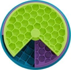 Nina Ottosson Lickin'layers Likmat 26x26x6,35 Cm 7 Nina Ottosson Lickin'layers Likmat 26x26x6,35 Cm -Hondenspeelgoed Winkel 1200x1195 14