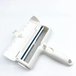 Merkloos Hoogwaardige Huisdierhaar Verwijderaar - Beste Oplossing Tegen Huisdierharen - Hondenhaar Verwijderaar - Kattenhaar Verwijderaar - Pluizenborstel - Haren Verwijderen - Ontharingsborstel - Haarvanger - Wit -Hondenspeelgoed Winkel 1200x1200 166