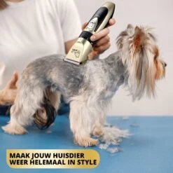 BeautyFit - 16-delig Hondentondeuse Set - Professionele Honden Trimset - Dieren Tondeuse Voor Dikke Vacht - Meest Complete Set - Inclusief 4 Opzetkammen - Hondenschaar - Mist Verstuiver - Handschoen Borstel - Nagelknipper 13 BeautyFit - 16-delig Hondentondeuse Set - Professionele Honden Trimset - Dieren Tondeuse Voor Dikke Vacht - Meest Complete Set - Inclusief 4 Opzetkammen - Hondenschaar - Mist Verstuiver - Handschoen Borstel - Nagelknipper -Hondenspeelgoed Winkel 1200x1200 239