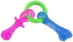 Nylabone Puppy Teething Pacifier Flexible - Hondenspeelgoed - Bacon 215x100x38 Mm 108 G Roze Blauw Groen Tot 11kg Small -Hondenspeelgoed Winkel 1200x693 4