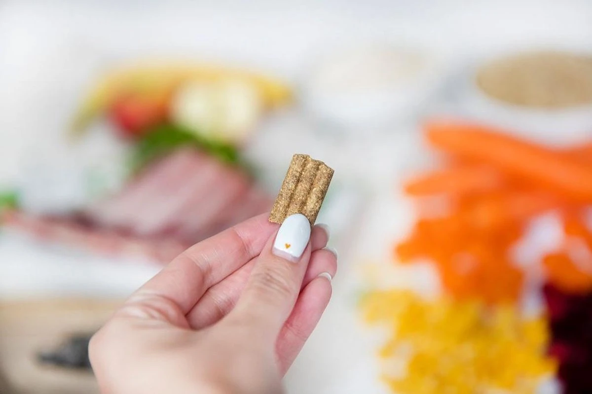 Kivo Petfood PROEFZAKJE Hondenbrokken Lam & Rijst 300 Gram - Koudgeperst - Glutenvrij 8 Kivo Petfood PROEFZAKJE Hondenbrokken Lam & Rijst 300 Gram - Koudgeperst - Glutenvrij - Afbeelding 6