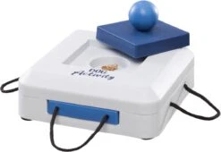 Trixie Dogtoy Dog Activity Strategy Game Gamble Box - Piepend Speelgoed - 15cm X 15cm X 9cm - Zwart/rood/oranje -Hondenspeelgoed Winkel 1200x826 2