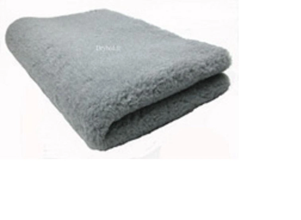 Vetbed Grijs Effen - Antislip Hondenmat - Hondenbed - Hondenmatras - Benchmat - 100 X 75 CM - Machine Wasbaar 6 Vetbed Grijs Effen - Antislip Hondenmat - Hondenbed - Hondenmatras - Benchmat - 100 X 75 CM - Machine Wasbaar - Afbeelding 4