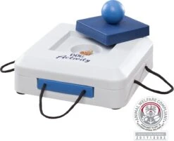 Trixie Dogtoy Dog Activity Strategy Game Gamble Box - Piepend Speelgoed - 15cm X 15cm X 9cm - Zwart/rood/oranje -Hondenspeelgoed Winkel 1200x978 2